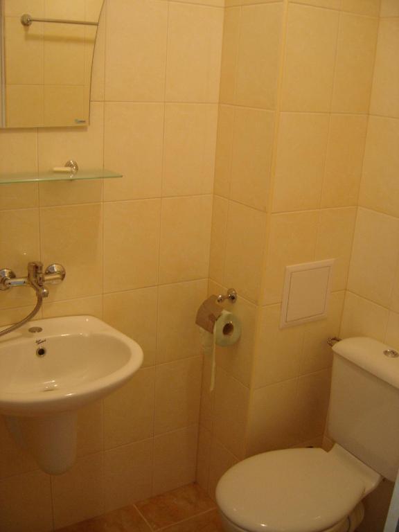 קברנה Central Park Family Hotel חדר תמונה